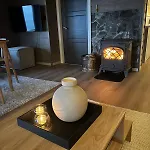 A Stone's Throw Away From Rorvikstranda, In Beautiful Lofoten! * Storoya